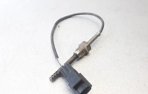 Volvo S80 Exhaust gas temperature sensor 30713739A