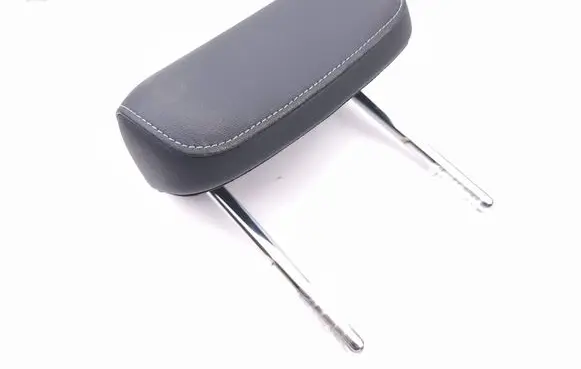 Audi Q4 Sportback e-tron Rear seat headrest