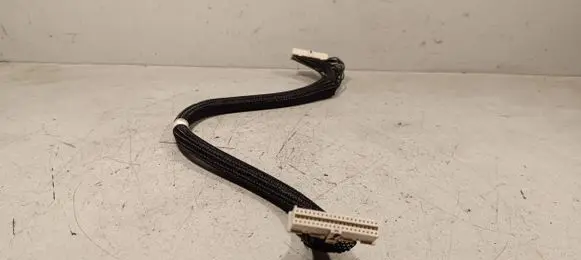 Lancia Thema Rear door wiring loom 05064997AA