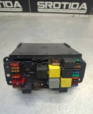 Mercedes-Benz C W203 Fuse box set 0025459301 5DK00797320