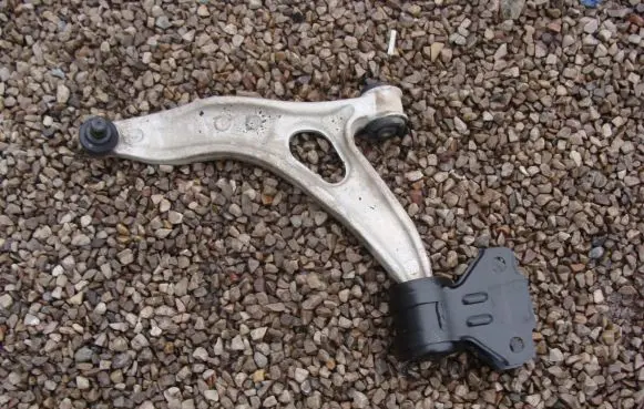 Ford C-MAX II Front control arm AV61