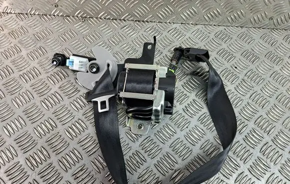 Hyundai Tucson TL Front seatbelt 88820D7000