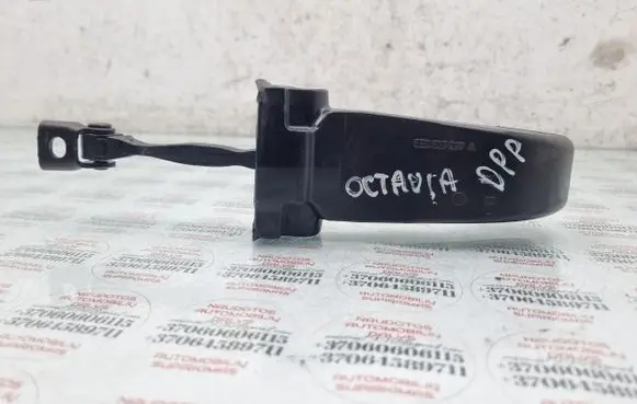 Skoda Octavia Mk3 (5E) Front door check strap stopper 5E0837267A