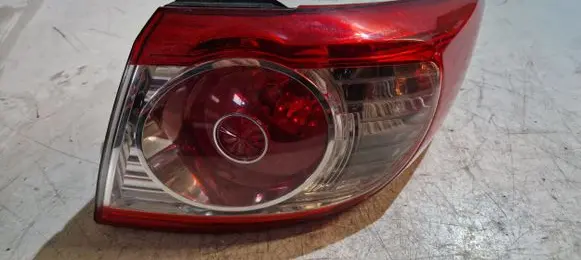 Hyundai Santa Fe Rear/tail lights 924022B5