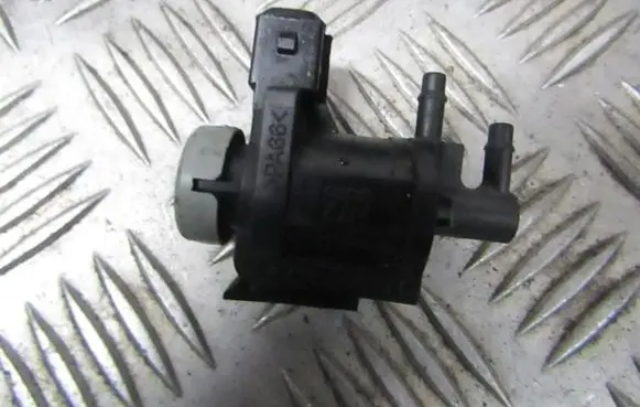Audi A4 S4 B6 8E 8H Turbo solenoid valve 1j0906283a