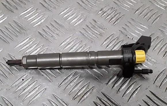 Chrysler 300 - 300C Fuel injector 0445115027 A6420700587