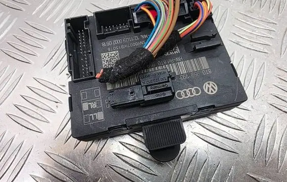 Audi A5 Sportback 8TA Door control unit/module 8T0959793J