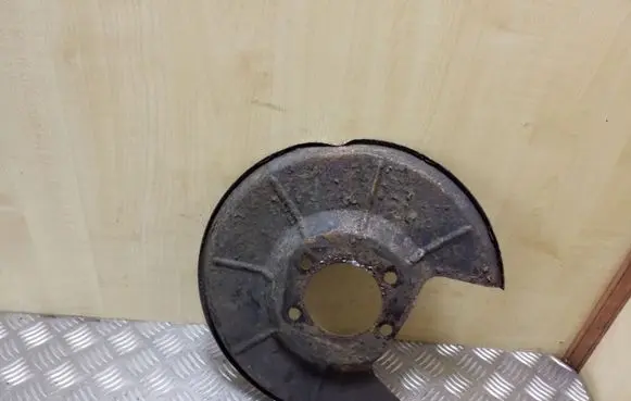 Volvo S80 Rear brake disc plate dust cover 
