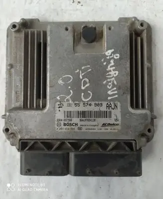 Opel Insignia A Engine control unit/module 55574903 0281016704 55573560