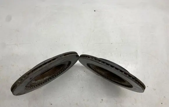 Toyota RAV 4 (XA50) Rear brake disc