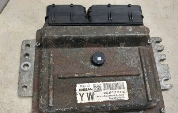 Nissan Micra Engine control unit/module MEC37320