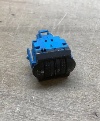 Volkswagen Touareg I Headlight level height control switch 7L6941333D