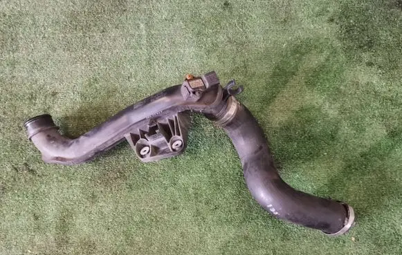 Audi A4 S4 B8 8K Intercooler hose/pipe 8K0145673AP 8K0145737Q