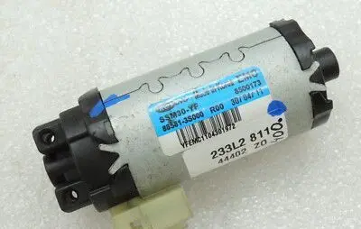 Hyundai i40 Seat adjustment motor 884003Z260V2F 885813S000
