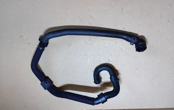 Volkswagen Golf VIII Engine coolant pipe/hose 3Q0122051AK 1K0122291BN