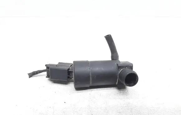 Volvo S80 Windscreen/windshield washer pump