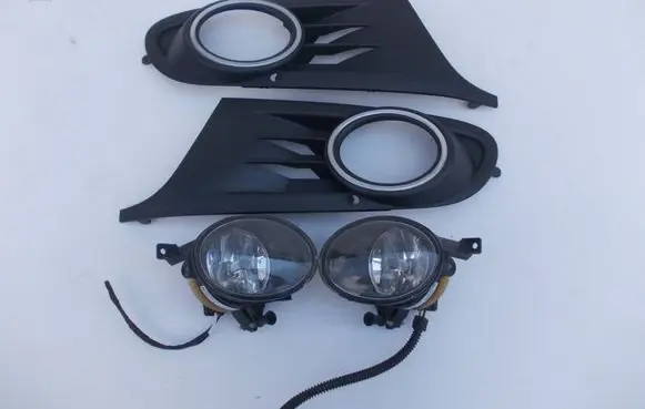 Volkswagen Golf VI Front fog light trim/grill 5K0853665 5K0853666 5K0941699