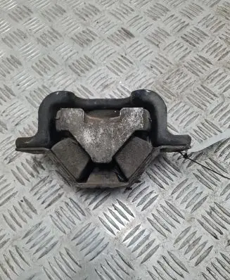 Mercedes-Benz Vito Viano W638 Bracket in trunk/boot 