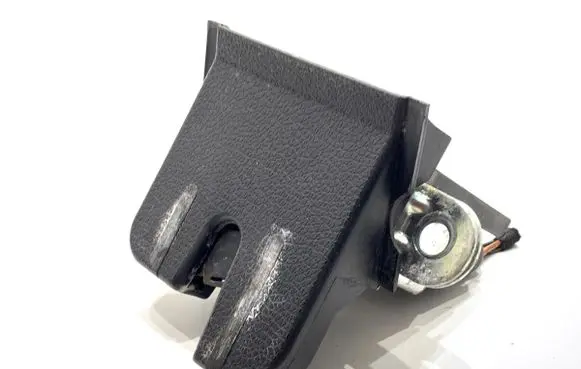 Volkswagen Polo V 6R Tailgate exterior lock 6R0827505B