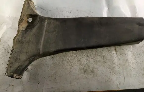 Suzuki Grand Vitara II (B) pillar trim (bottom) 7616065J0