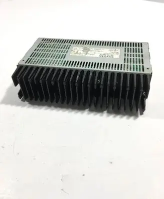 Lexus RX 330 - 350 - 400H Sound amplifier 8610048070 FATW0636 020024
