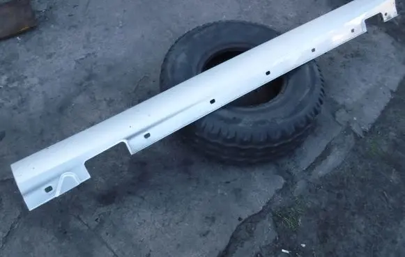 Mercedes-Benz E W212 Sill A2126900140