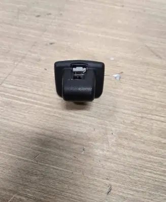 Mercedes-Benz GLC C254 Sun visor clip/hook/bracket A2068106000