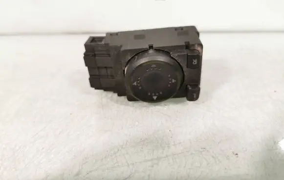 Volkswagen Golf IV Wing mirror switch 3b1959565b