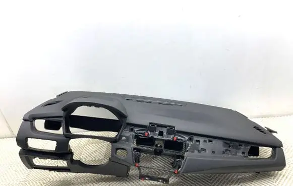 BMW 2 F45 Dashboard