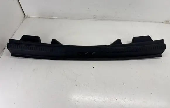 Ford Bronco Trunk/boot sill cover protection M1PBS404D84A M1PZ7842624AA