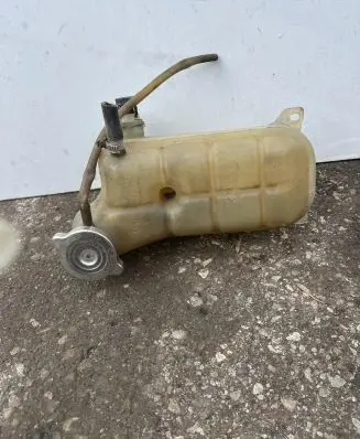 Mercedes-Benz C W202 Coolant expansion tank/reservoir cap 1245000106 F2543
