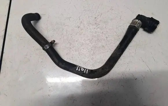 Volvo V70 Engine coolant pipe/hose 