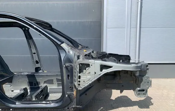 Front quarter panel