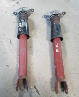 Audi A8 S8 D2 4D Rear shock absorber/damper 4D0513031Q