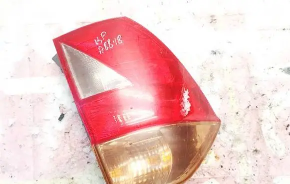 Honda FR-V Rear/tail lights