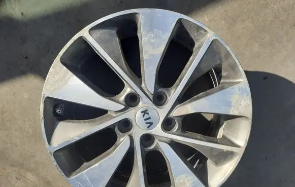 KIA Optima R18 alloy rim 52910D4310