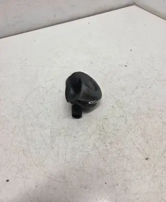 Audi A4 S4 B6 8E 8H Horn signal 8E0951221