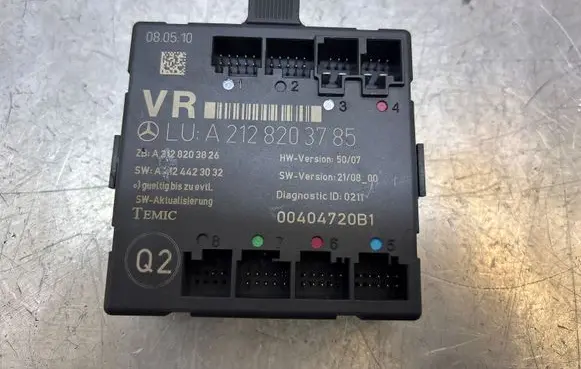 Mercedes-Benz E AMG W212 Door control unit/module A2128203826 A2128203785