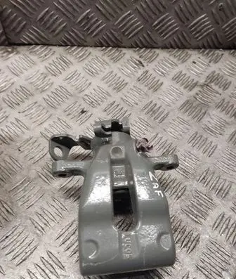 Opel Zafira A Rear brake caliper