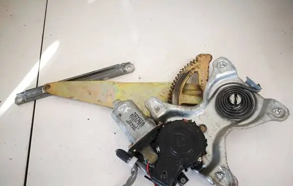 Lexus RX 300 Sliding door window regulator with motor 