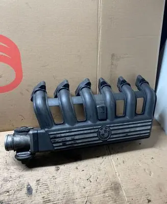 BMW 5 E39 Intake manifold 2246179