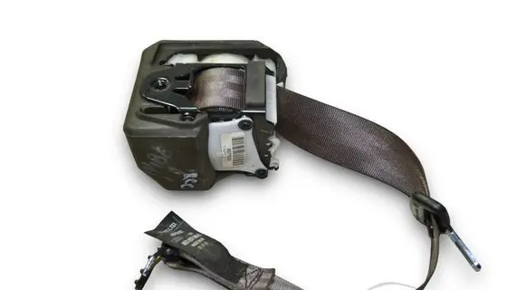 Audi A4 S4 B6 8E 8H Rear seatbelt 8E5857805E