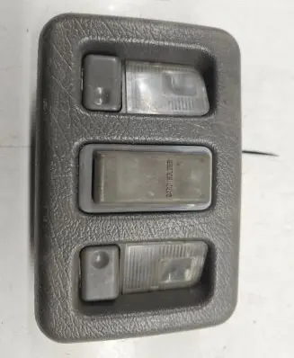 Opel Monterey Front seat light