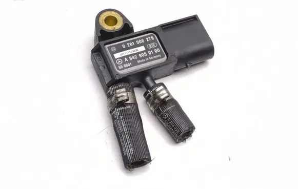 Mercedes-Benz E C207 W207 Exhaust gas pressure sensor A6429050100 0281006279