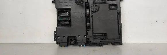 Peugeot 206 Comfort/convenience module S105872300G BSTT1 9626460880