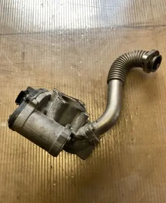 Nissan Qashqai EGR valve 8200796674 A2C53217899