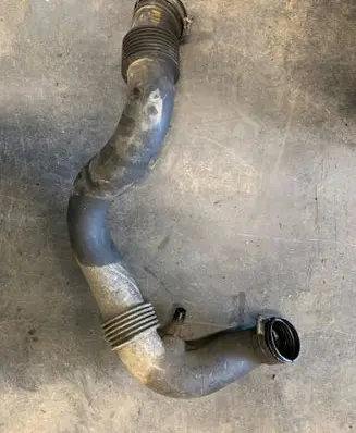 Renault Master II Air intake hose/pipe