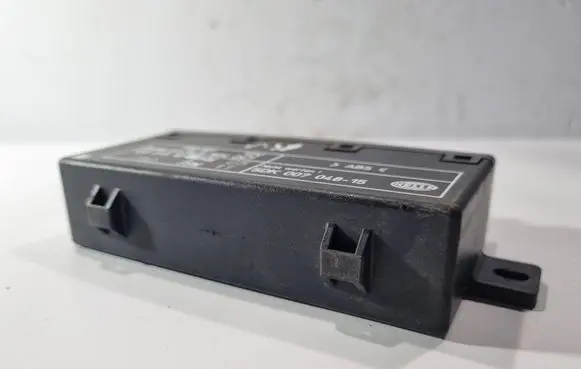BMW 5 E39 Door control unit/module 61356904247 5DK00704815 12037310