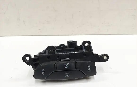 Chevrolet Captiva Steering wheel buttons/switches 95953921