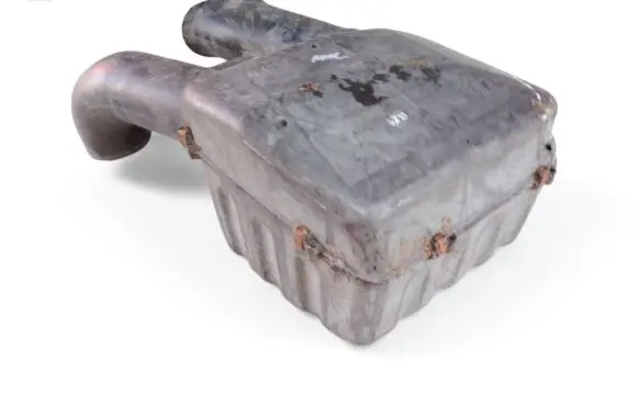 Intake resonator